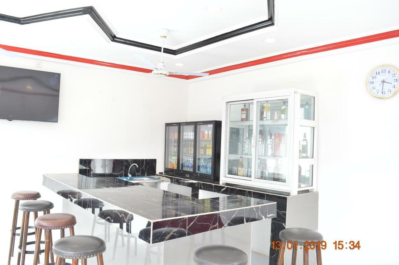 Sukuta Nema Guest House Banjul Eksteriør billede