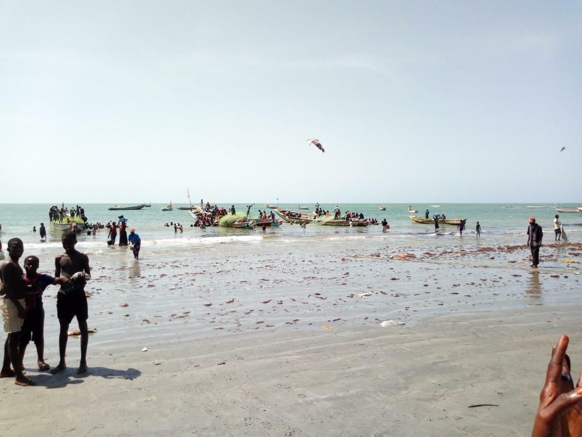 Sukuta Nema Guest House Banjul Eksteriør billede